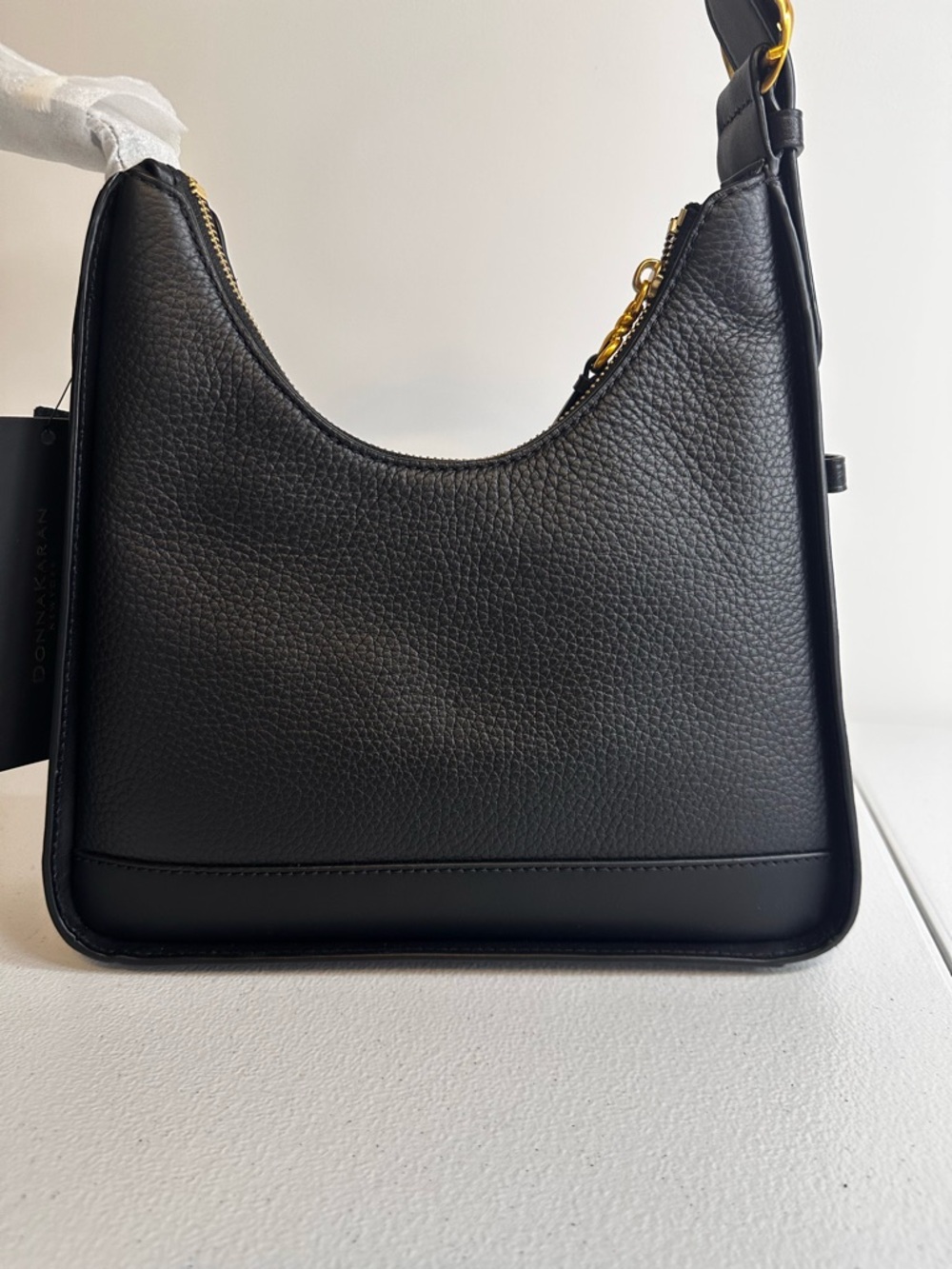 Donna Karan Cedarhurst Black Leather Hobo Bag Gold Hardware Shoulder Bag NWT - Picture 4 of 11
